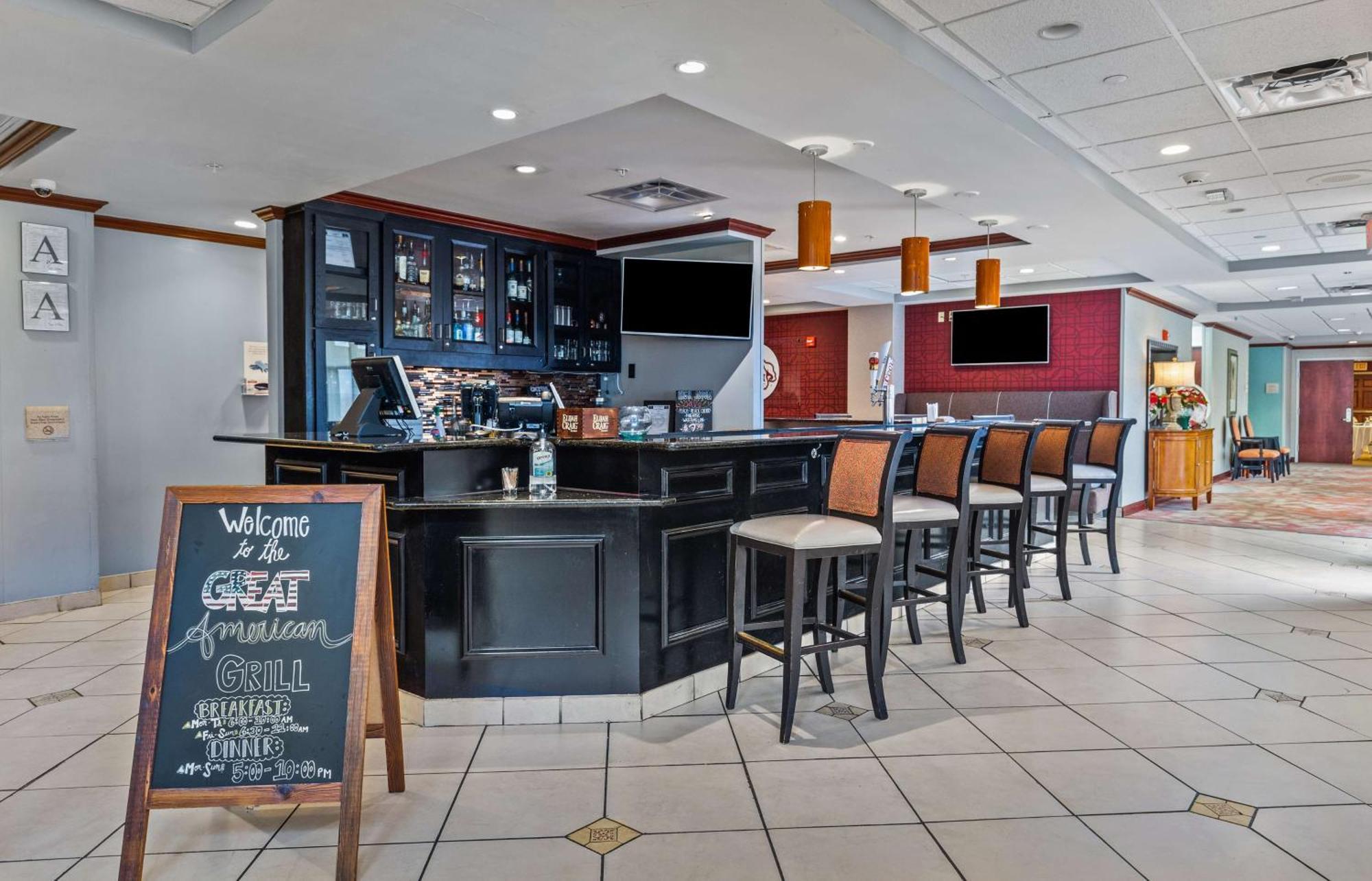 Hilton Garden Inn סטארקוויל מראה חיצוני תמונה